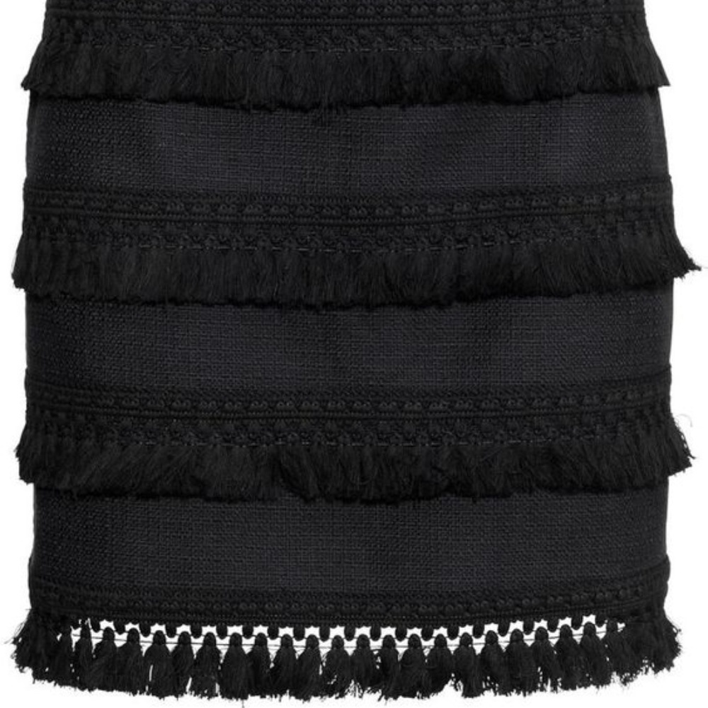 NWT Black Pencil Skirt with Tassel Trim Size 4 - Picture 4 of 5